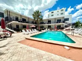 Napoli Belmar Resort