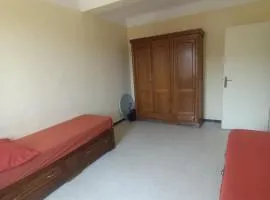Appartement F3 aménagé à Tigzirth