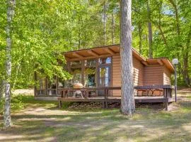 Cabin #3 Beautiful 2 BR 1 BA Timberlane Resort