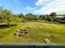 Marlboro Ocean Family House 1 dog ok 2 minutes to beach