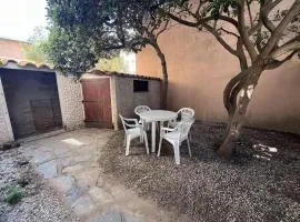 T2 centre-ville charmant jardin - 2 pers. - FR-1-701-100