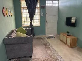 A &a Hani Homestay ,Kuala Nerus