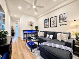 Hoboken Getaway - 15 Minutes To NYC - Great Location - Sleeps 6 comfortably, hotel u gradu Hoboken