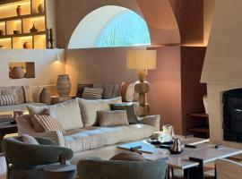 Solar Alvura Boutique Hotel, готель у місті Монкарапашу