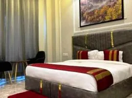 Shanti Hotel & Restaurant