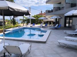 Garden and Sea, hotel Nikítiben