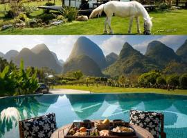 PastForward Deer Luxury Hidden Retreat at Yulong River - Where past meets present, with deer by the mountain view - Infinity pool & Afternoon tea, hotel v destinaci Jang-šuo