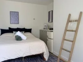 Private Guest Suite Near Berkeley