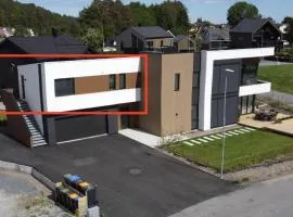 Moderne leilighet i familievennlig nabolag