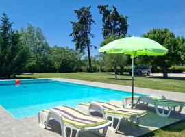 IL CUORE DEL CONERO - CASALE CON PISCINA, Natura e Relax, Hotel in Camerano