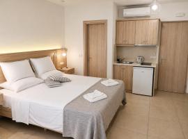 Porfyris Studios and Apartments, hotel di Karpathos