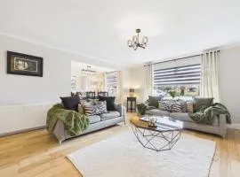 Silverbirch House - luxury 5 bedroom property