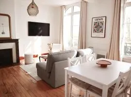 Appartement en hypercentre avec vue sur la Vienne