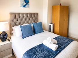 Goodmayes에 위치한 호텔 East London Home|Parking|Garden & Self Check-In