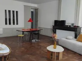 Orphé, grand appartement au coeur de Lectoure