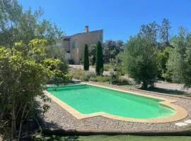 La maison paisible entre Alpilles et Luberon