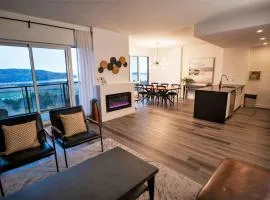 Luxury Coffee Bean Condo - Pool & Stunning View