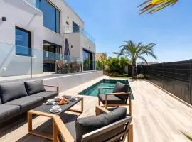 Villa Monégasque elegance & Exclusive seaside getaway
