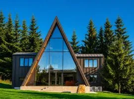 Tihuta Chalet