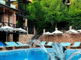 Nebesa Boutique Hotel