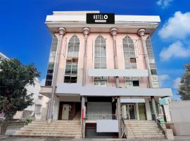 Super Hotel O Benz Circle Vijaywada Formerly Akshaya Pride, מלון בMohammadnagar