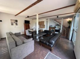 Beach House Cabacum, Hotel in Goldstrand