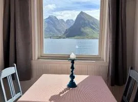 Lydersen Rorbuer Budget Hostel & Private Apartments