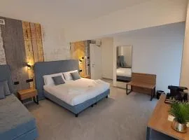 MOUNTAIN SUITE Hotel Apartment