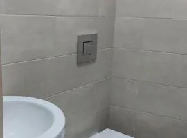 Comfortable room with shared bathroom near Lagos Harbour