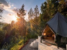 The Hulya bell glamping under sky Since 2021, Hotel in Mukteswar