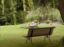 Hotel Le Branhoc - Brit Hotel Auray: Auray şehrinde bir otel