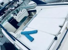 VINA ROMANCE - Romantic Boat Stay in Lisbon Marina