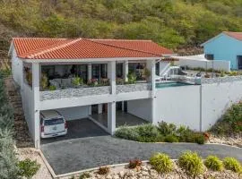 Villapark Fontein, Bista di Laman, stunning views over Bandabou