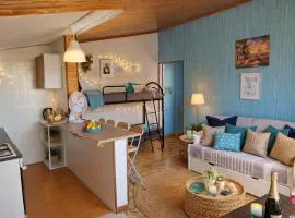 Vacation Apartment Ruggero 1 with Sea View