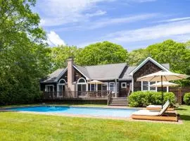Abrahams Grove by Rove Travel - Luxe Estate with Pool