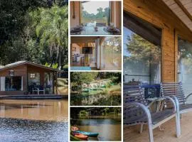 Quinta do Vale: Casa flutuante, 90km de SP - Lago, cascata, piscina, tranquilidade
