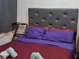 CHE LOLITA HOUSE 2