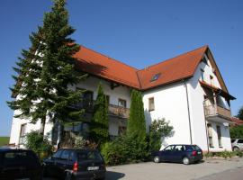 Landgasthof Asum, hotel poblíž významného místa Fred Rai Western-City, Dasing