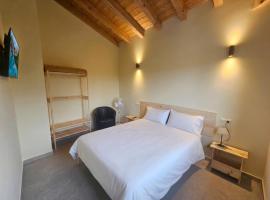 Hostal JP y Estudios, hotel din Sangüesa