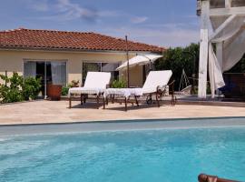 Casa Brens, hotel a Brens