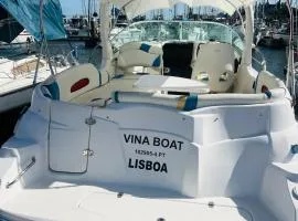 VINA BOAT - Unique Stay in Lisbon Marina