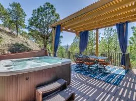 Tranquil Ruidoso Cabin w/ Private Hot Tub!