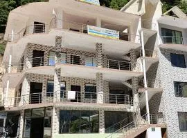 Sargodha Iceland Hotel & Restaurant, Naran