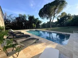 Appartement cosy avec piscine