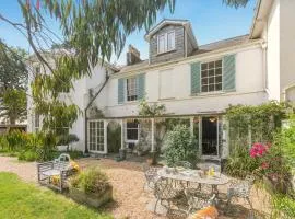 4 Bed in Barnstaple oc-n34877