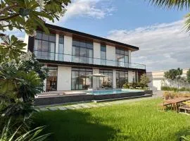 Villa 72 RAK
