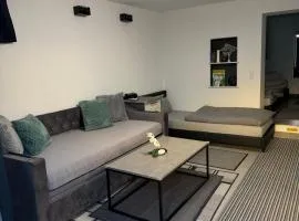 Schöne&Moderne&Zentrale Ferienwohnung Nähe A96