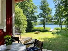Lakeside Cabin Retreat in Sollentuna