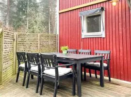 6 person holiday home in MÖNSTERÅS