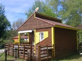 Chalet au calme climatisé et clôturé